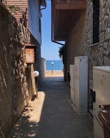 Bulgaria Na Lato Z Widokiem Na Morze
